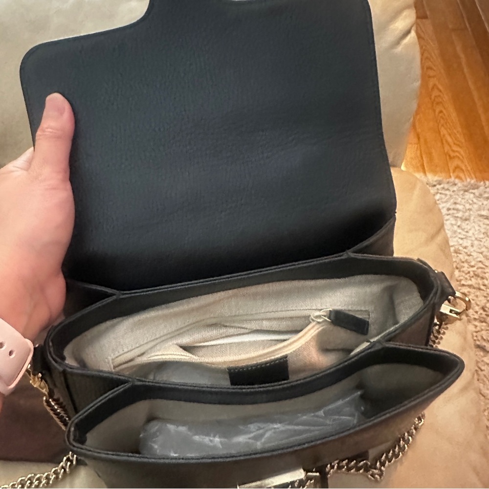 ❌SOLD❌Gucci Interlocking Flap Tote Bag with Chain Shoulder Bag - Picture 11 of 16